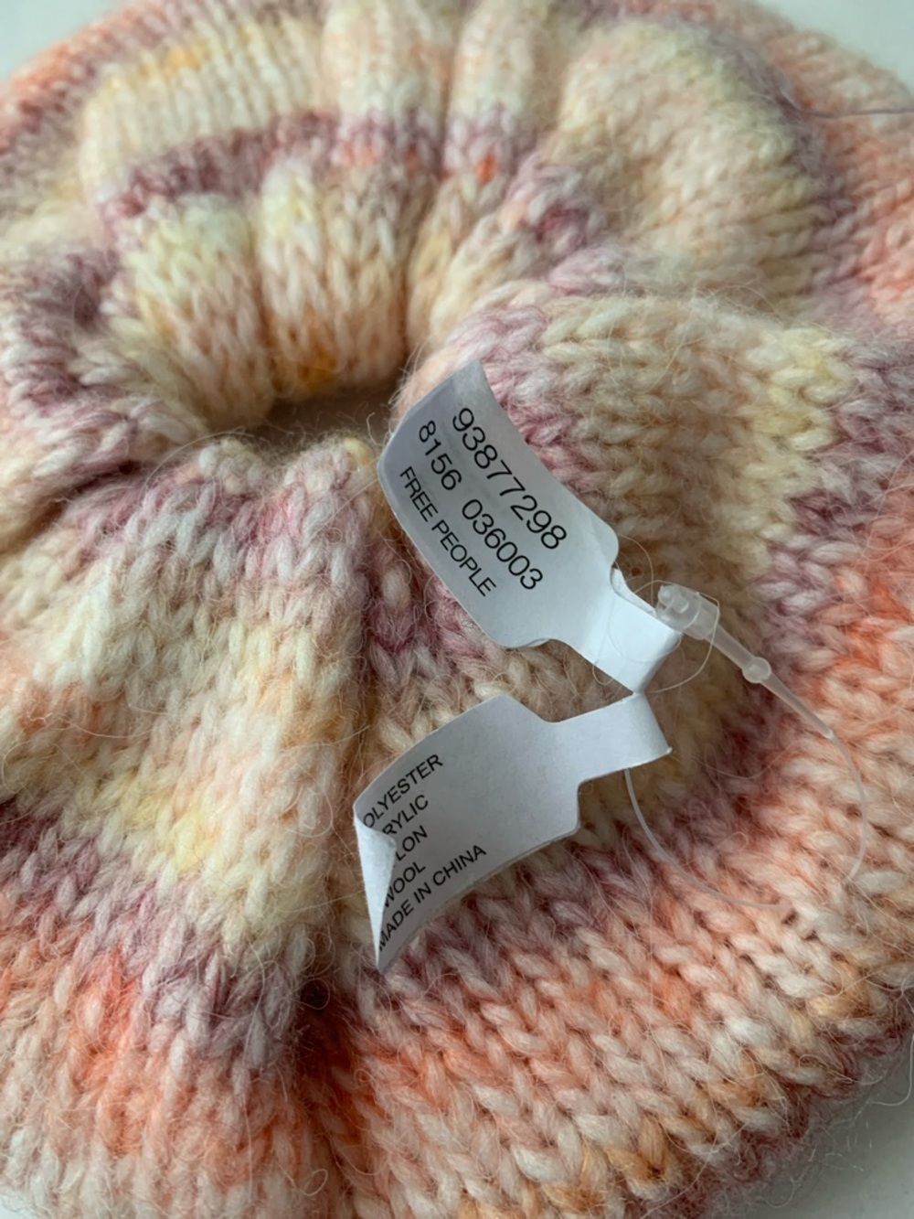 FREE PEOPLE Knit Striped Jumbo Scrunchie NWT Pink Ivory - Picture 5 of 5